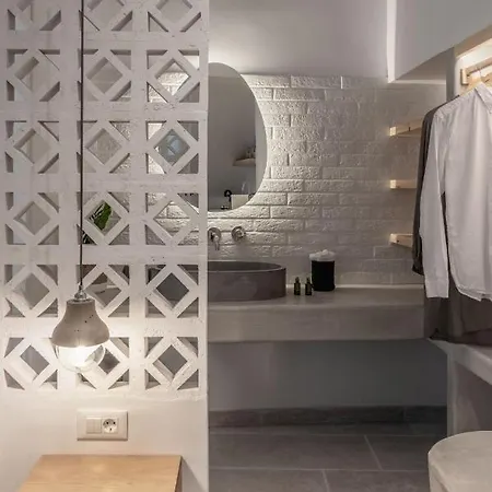 Salvatore's Island House * Mykonos Town