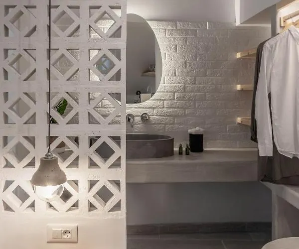 Salvatore's Island House * Mykonos Town