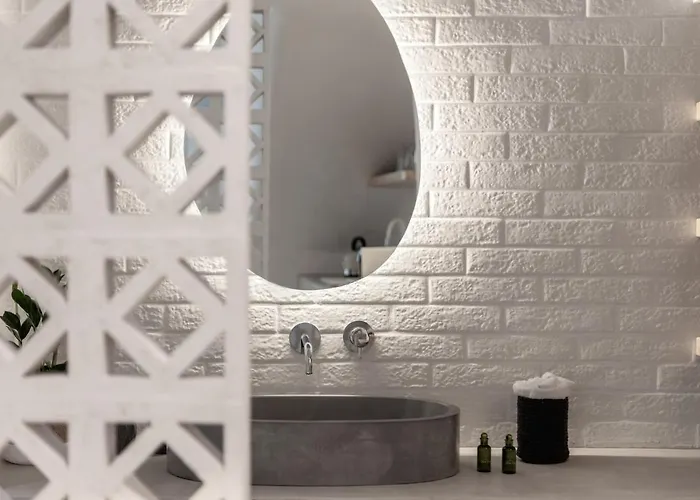 Salvatore's Island House