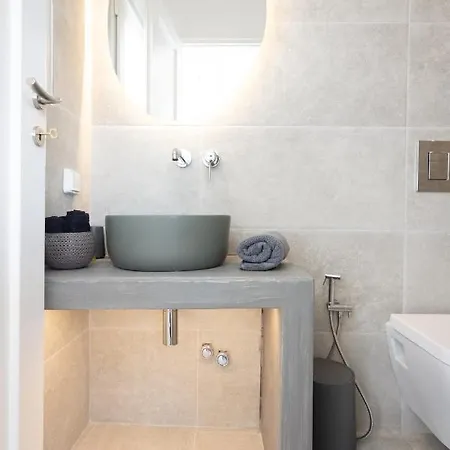 Salvatore's Island House