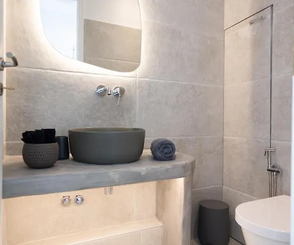 Salvatore's Island House